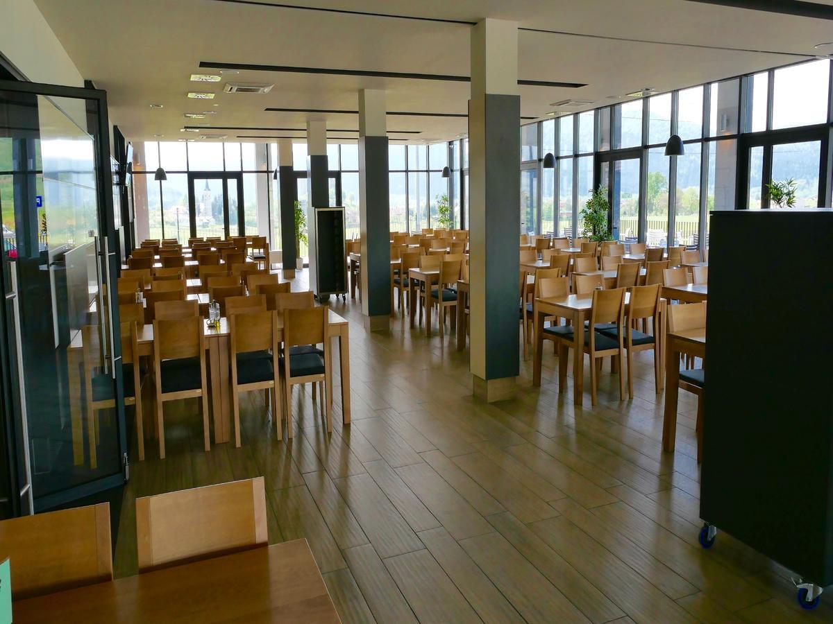 Hotel Lika Jug Brinje Esterno foto